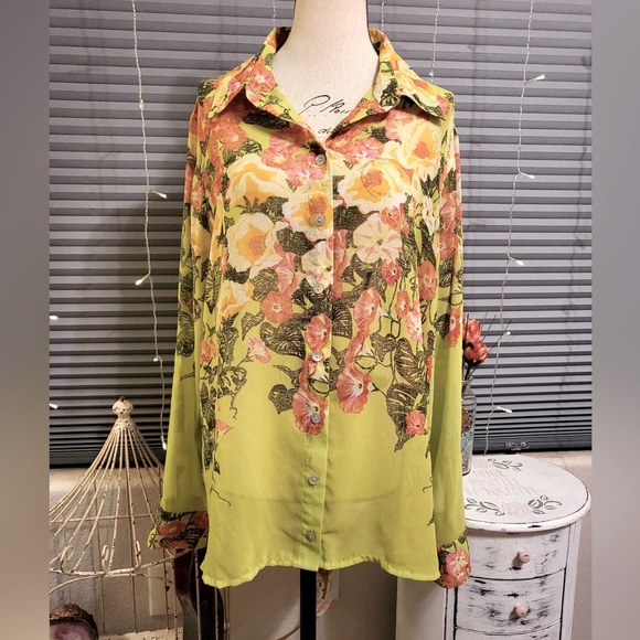 Multiples Tops - Multiples sheer floral top.